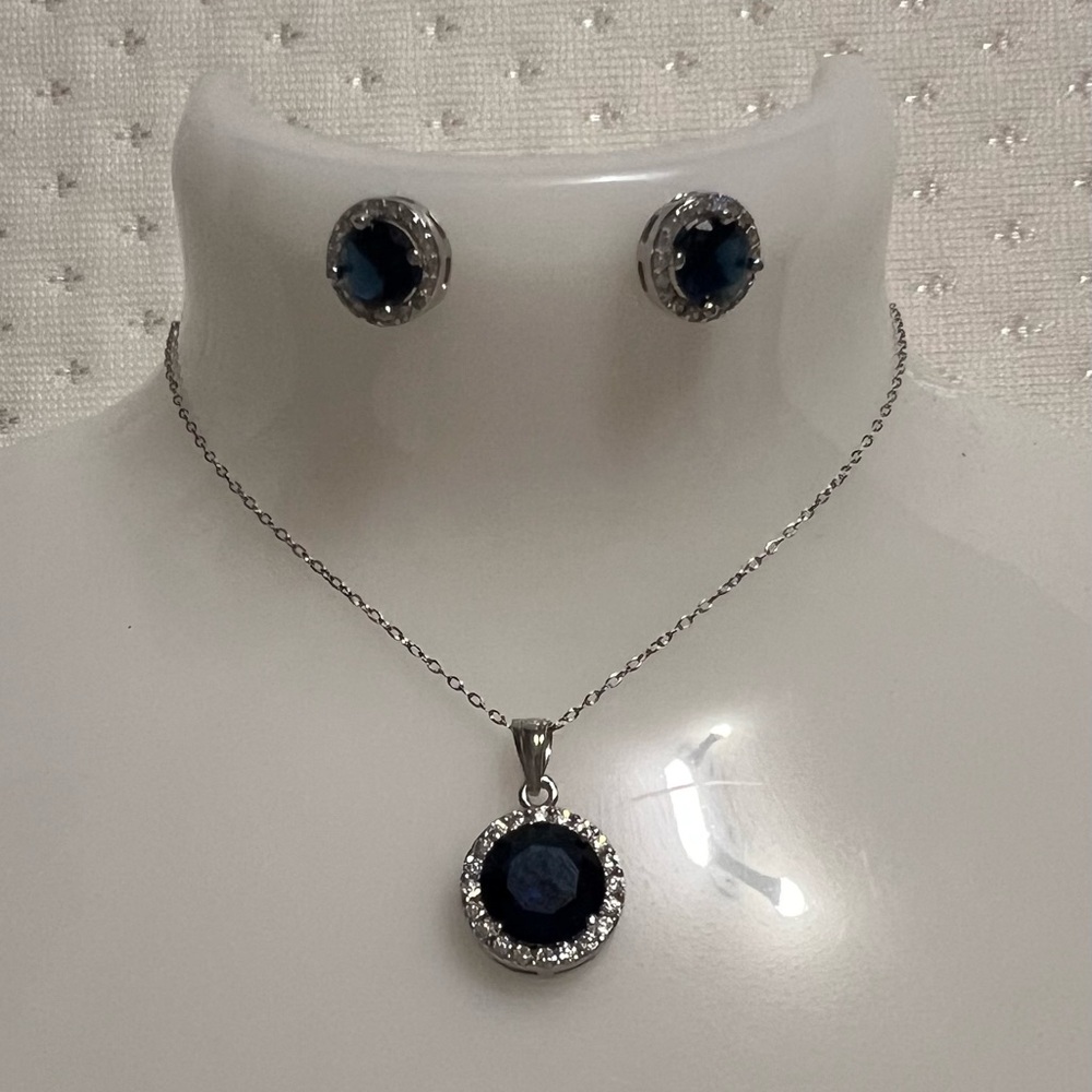 Sapphire necklace and earrings set